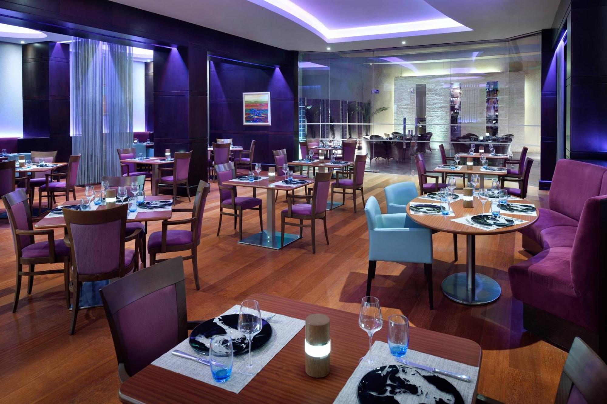 Riyadh Marriott Hotel Bagian luar foto