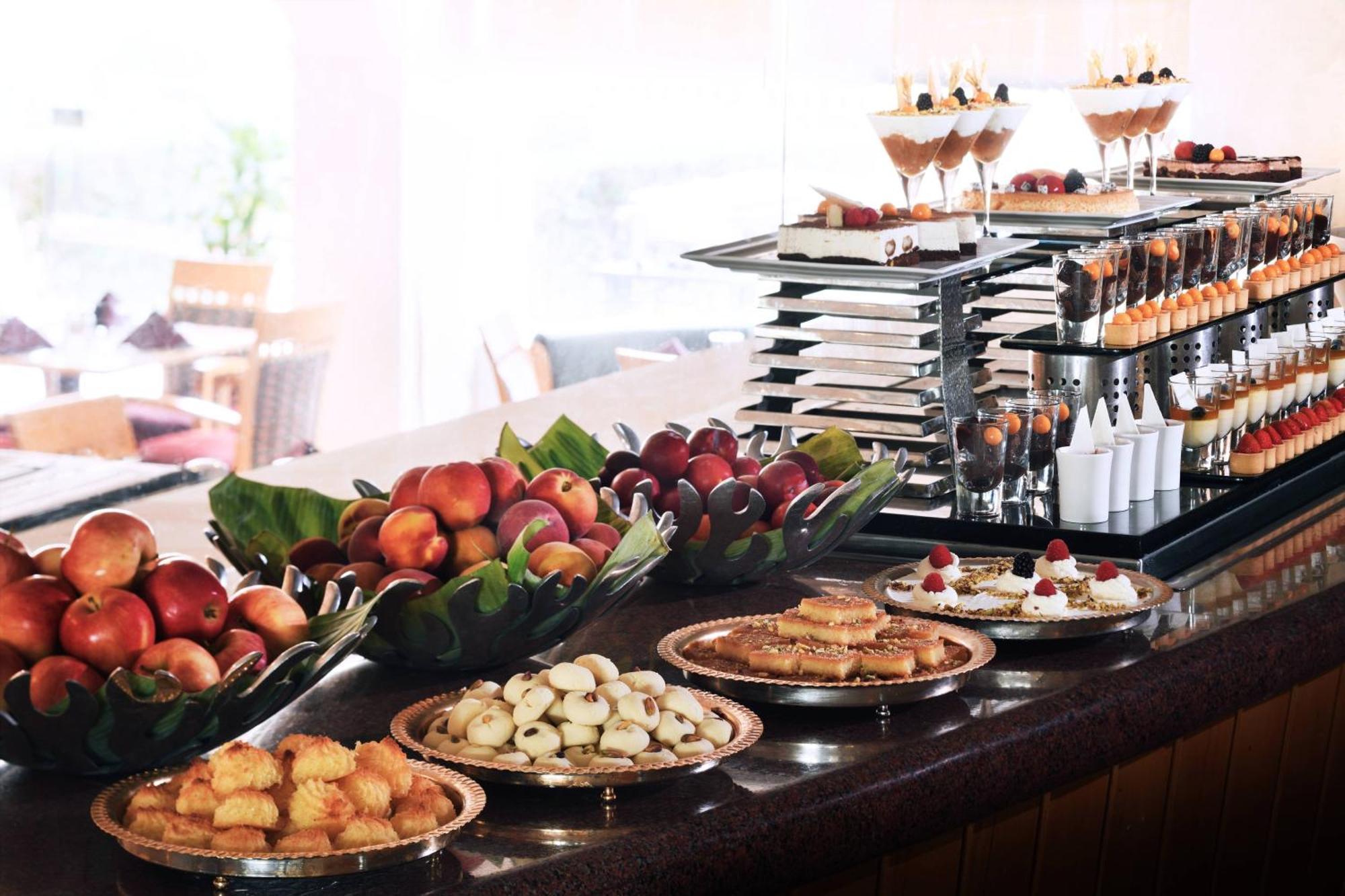 Riyadh Marriott Hotel Bagian luar foto