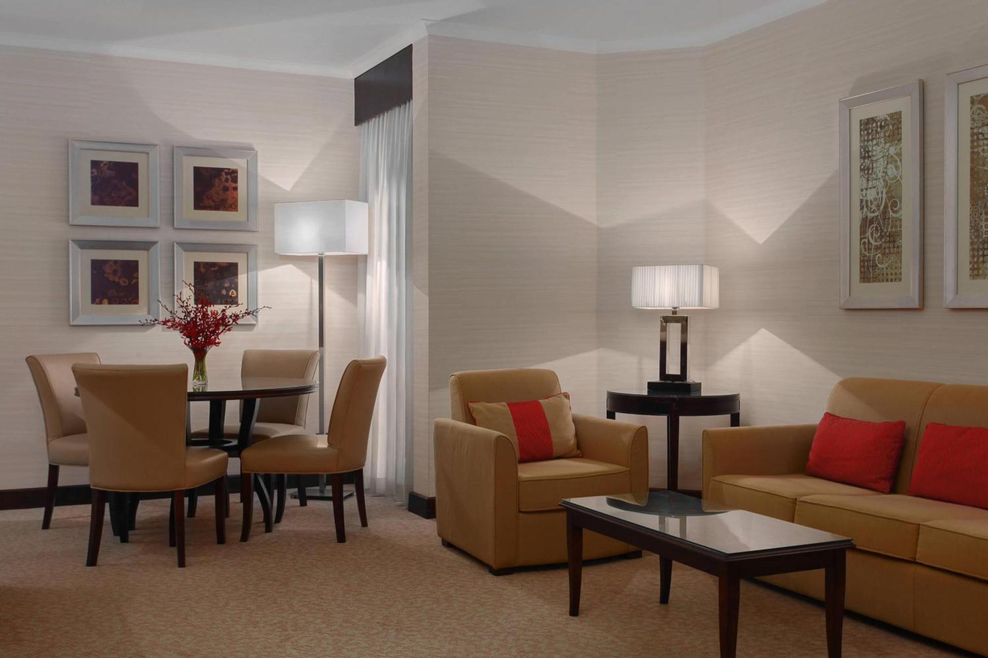 Riyadh Marriott Hotel Bagian luar foto